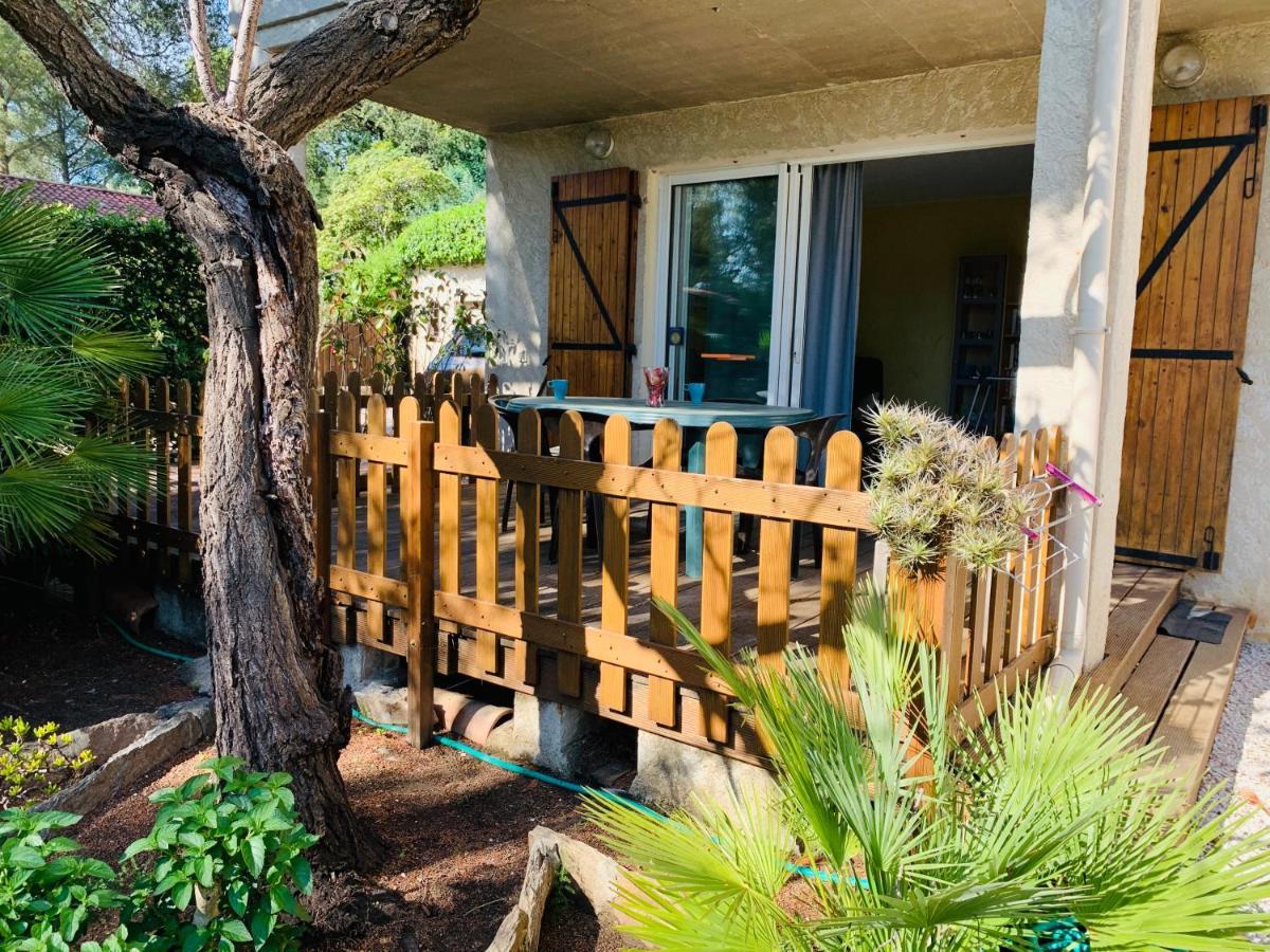 Ecrin De Verdure Sur Le Lavandou - Classement Tourisme 3 Etoiles Exterior photo
